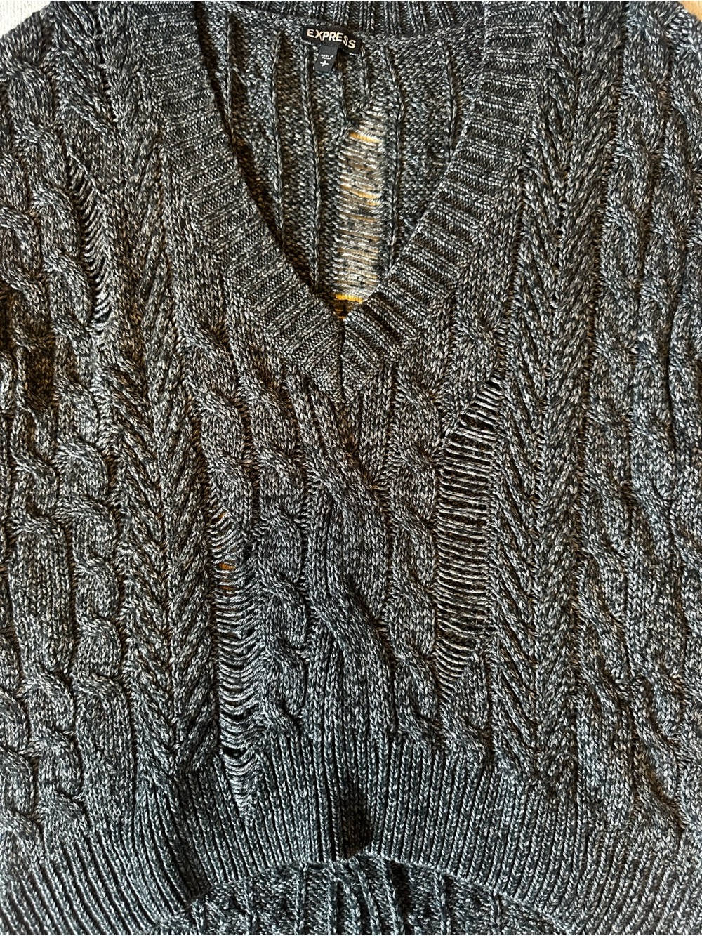 Distressed Knit Sweater πππ» Perfect for Fall! - Picture 3 of 6